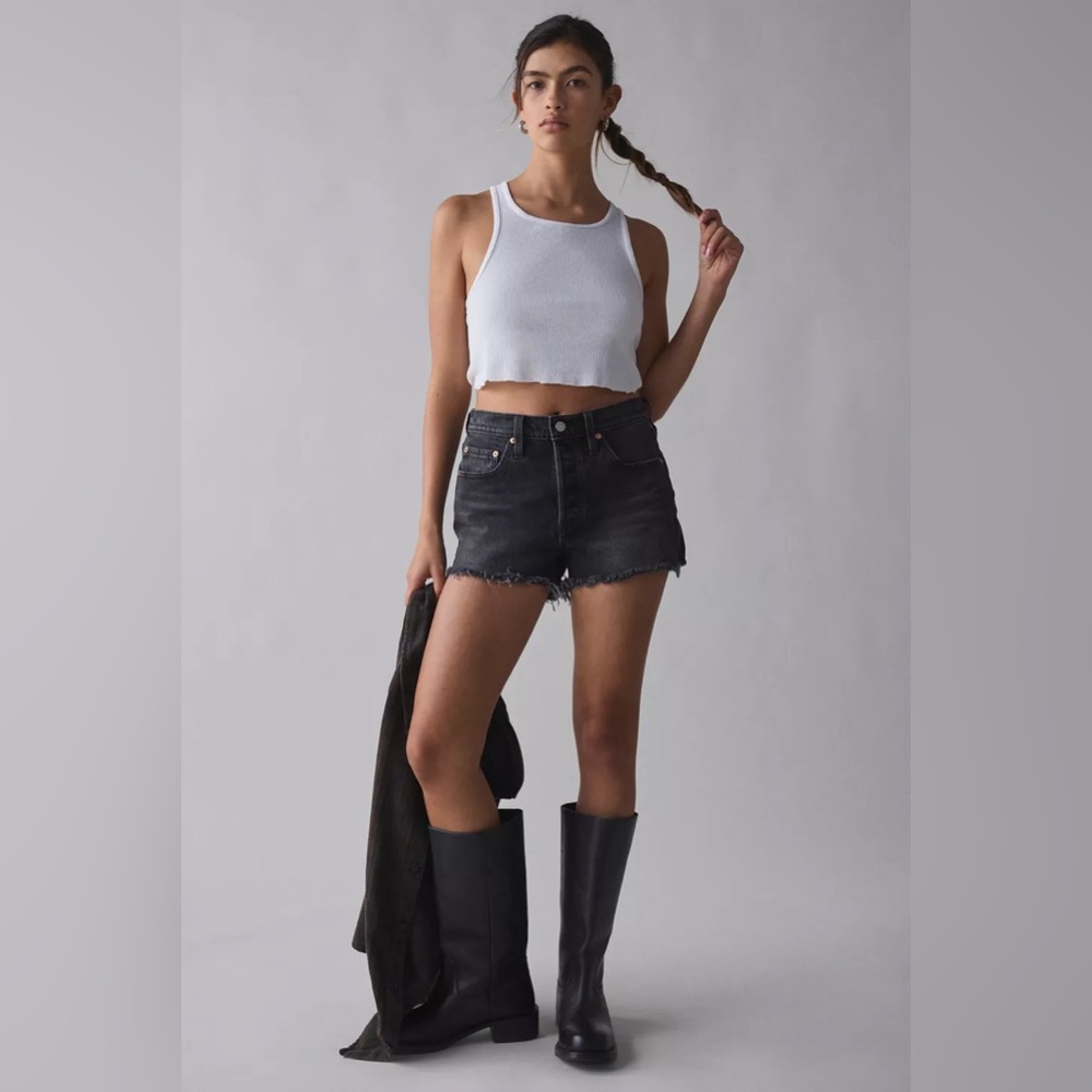 Levi’s 501 Distressed Washed Black Denim Shorts Size 28